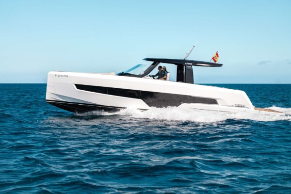 Fjord 41 XL for sale at The Yacht Office27