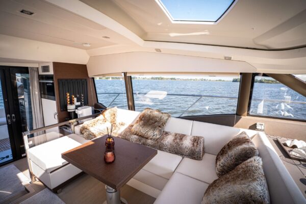 Prestige 460S for sale at The Yacht Office22-09-2026 om 15.34.02 17