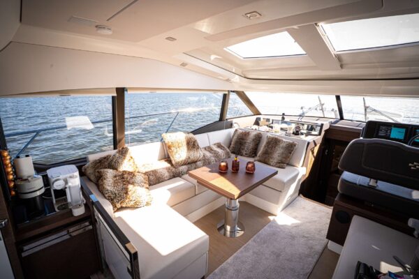 Prestige 460S for sale at The Yacht Office22-09-2026 om 15.34.02 19